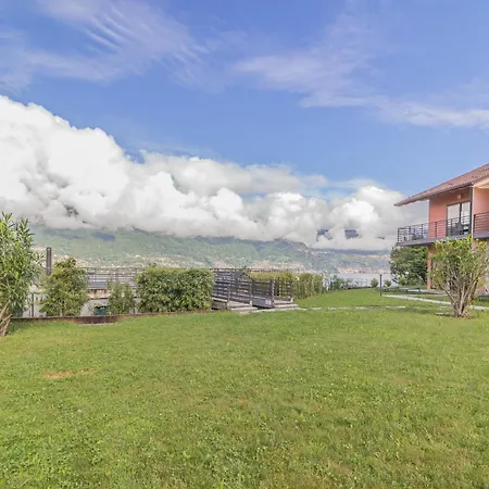 25 Bilocale Con Vista - Brezza Del Lario Διαμέρισμα
