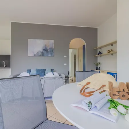 25 Bilocale Con Vista - Brezza Del Lario Apartman *