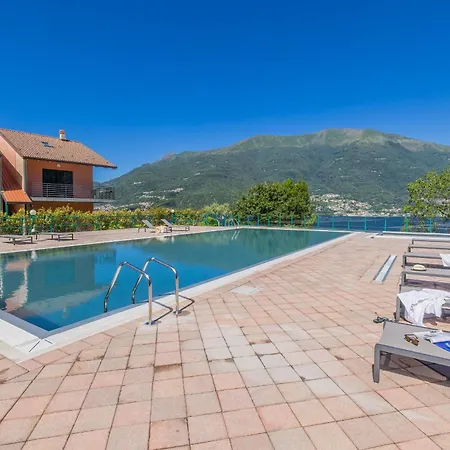 25 Bilocale Con Vista - Brezza Del Lario Apartman *