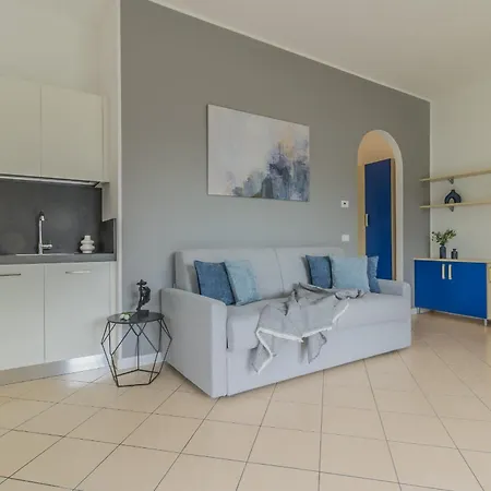 25 Bilocale Con Vista - Brezza Del Lario 德尔维奥